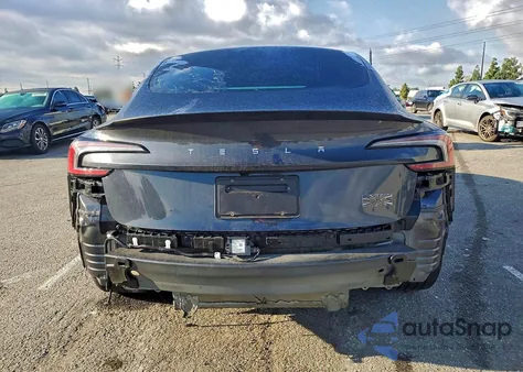 2025 Tesla Model 3 из США, поврежденный, VIN 5YJ3E1ET0SF989624